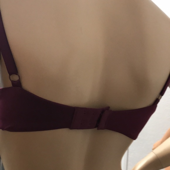 New condition Victoria Secret Push Up Bra S 36C - Picture 5 of 7